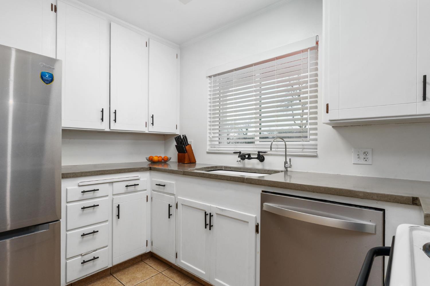 1114 W Princeton Ave, Fresno, CA 93705