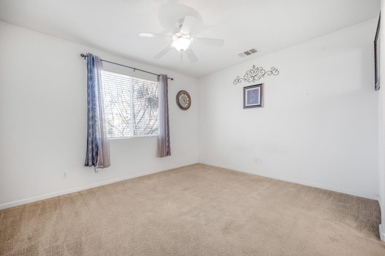 4626 W Javier Way, Fresno, CA 93722