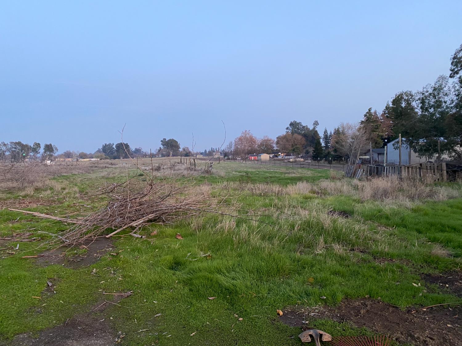 8220 N Fowler, Clovis, CA 93619