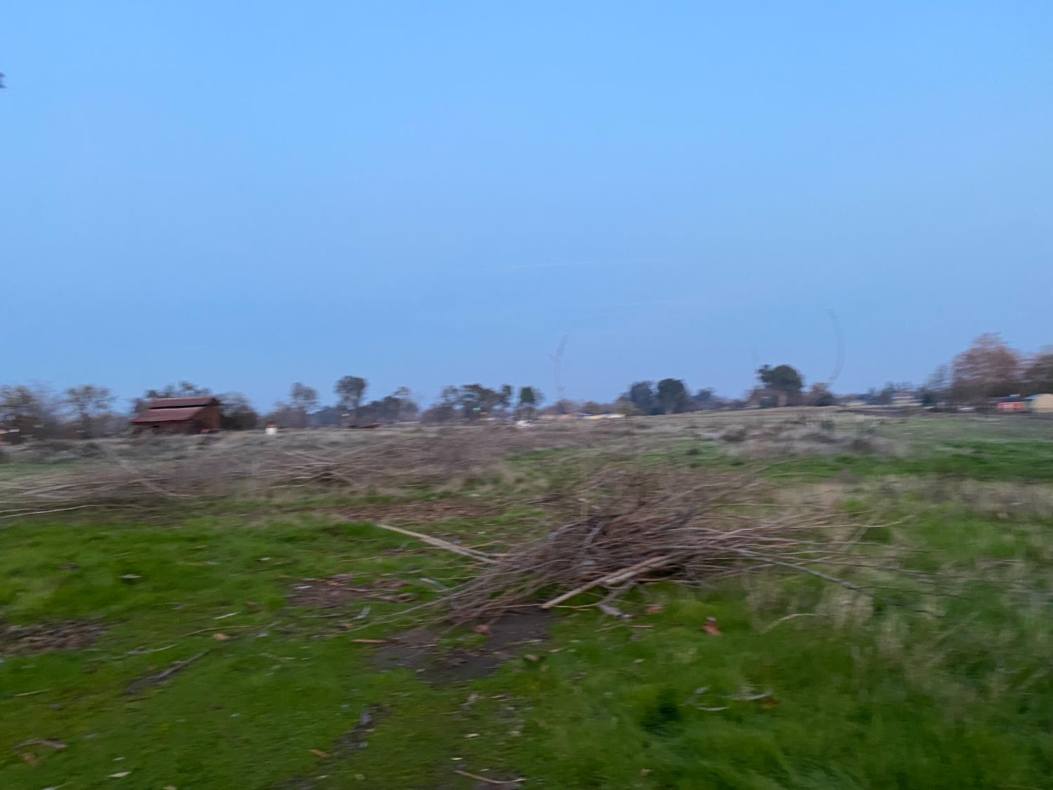 8220 N Fowler, Clovis, CA 93619