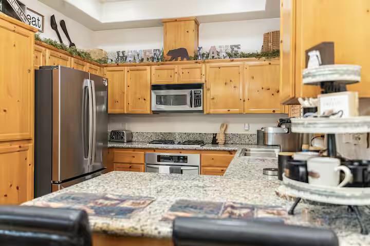 40830 Village Pass Ln #22, Shaver Lake, CA 93664