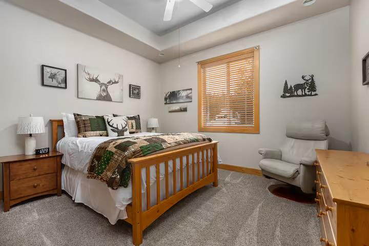 40830 Village Pass Ln #22, Shaver Lake, CA 93664