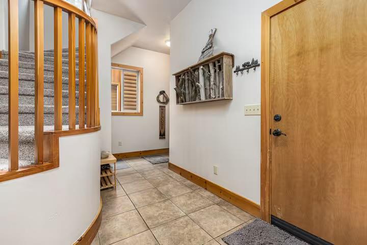 40830 Village Pass Ln #22, Shaver Lake, CA 93664