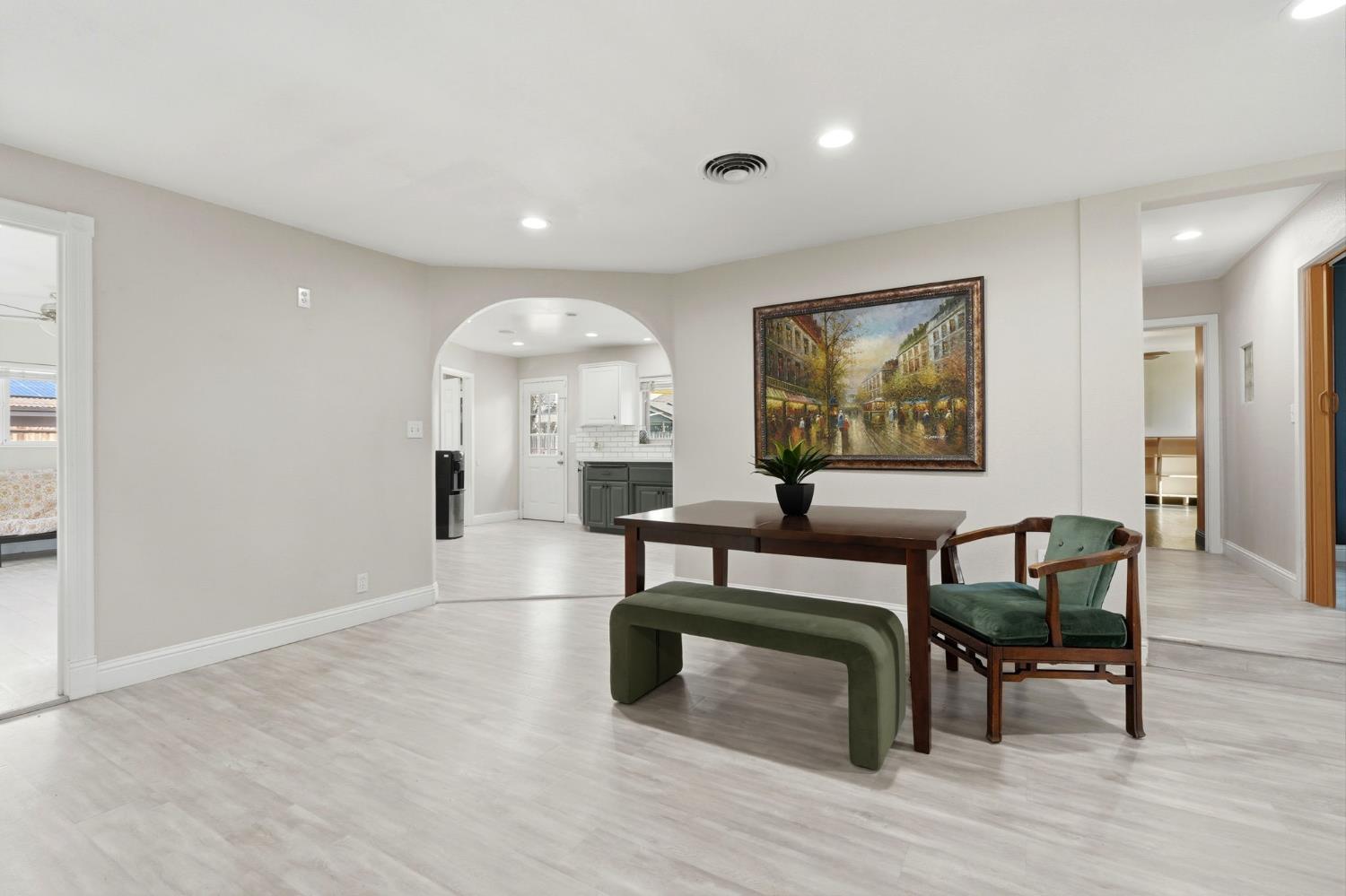 610 W Barstow, Fresno, CA 93704