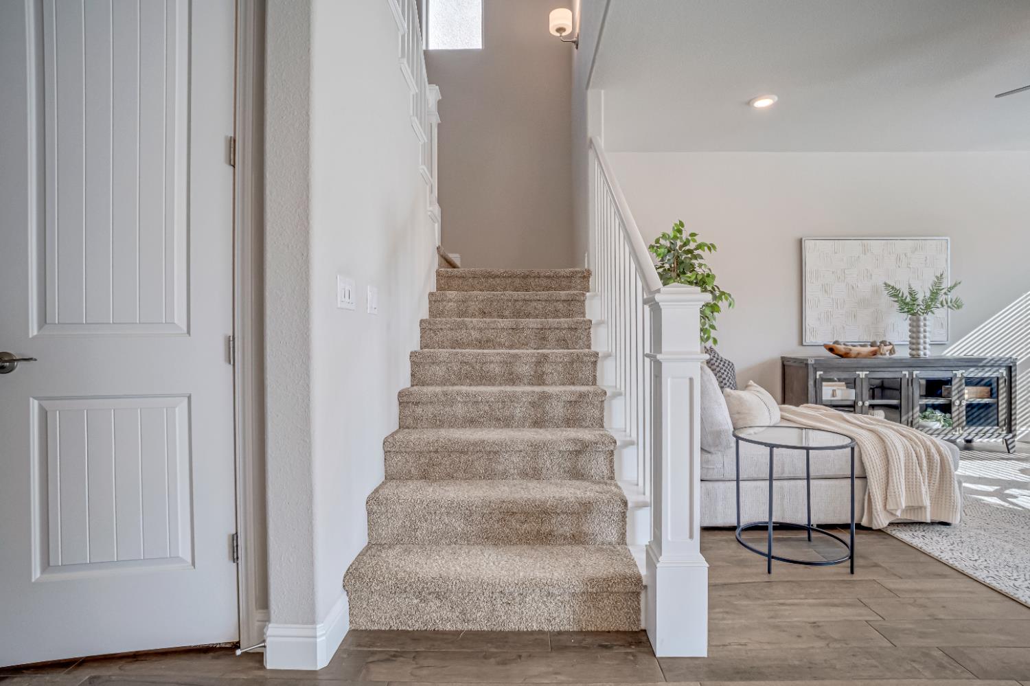 2944 Vermont Ave, Clovis, CA 93619