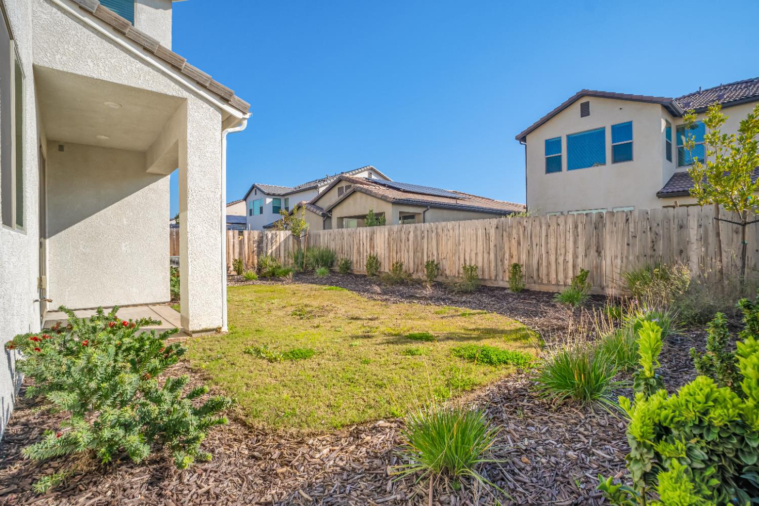 2944 Vermont Ave, Clovis, CA 93619