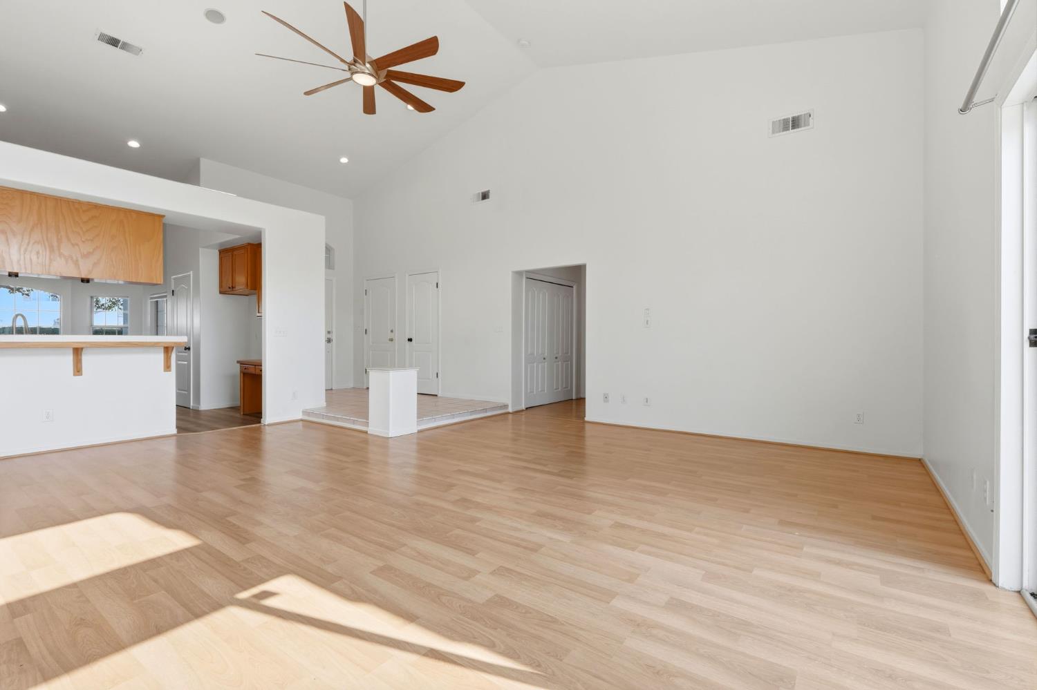 2682 Morris Ave, Clovis, CA 93611