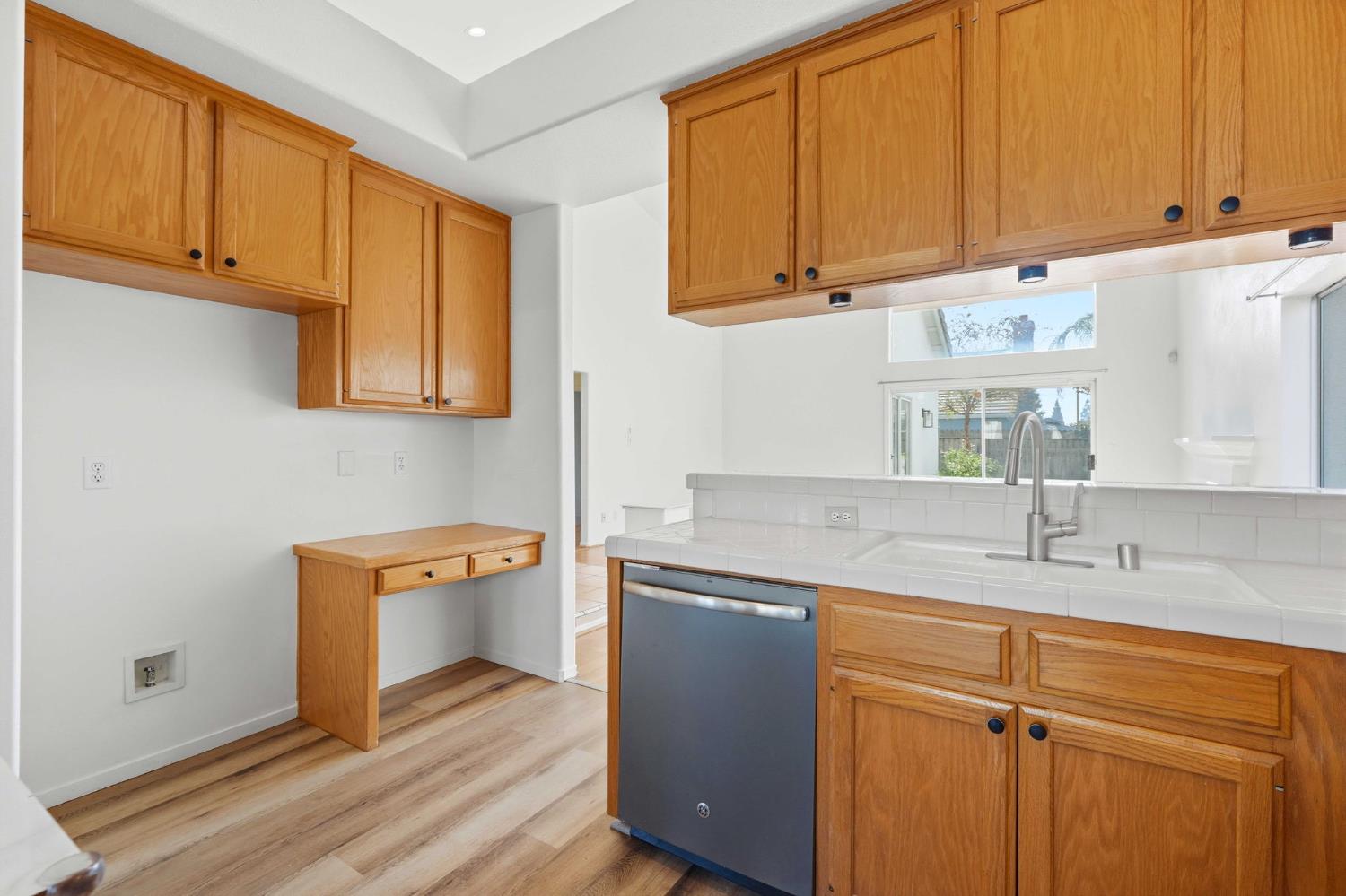 2682 Morris Ave, Clovis, CA 93611