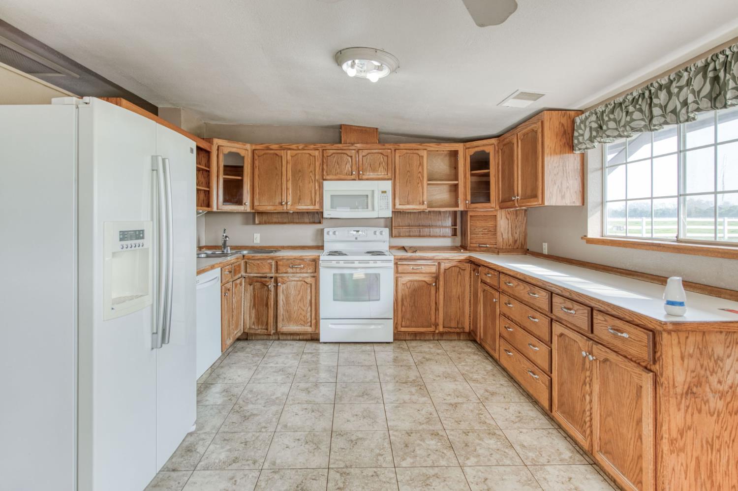 17281 E Belmont Ave, Sanger, CA 93657