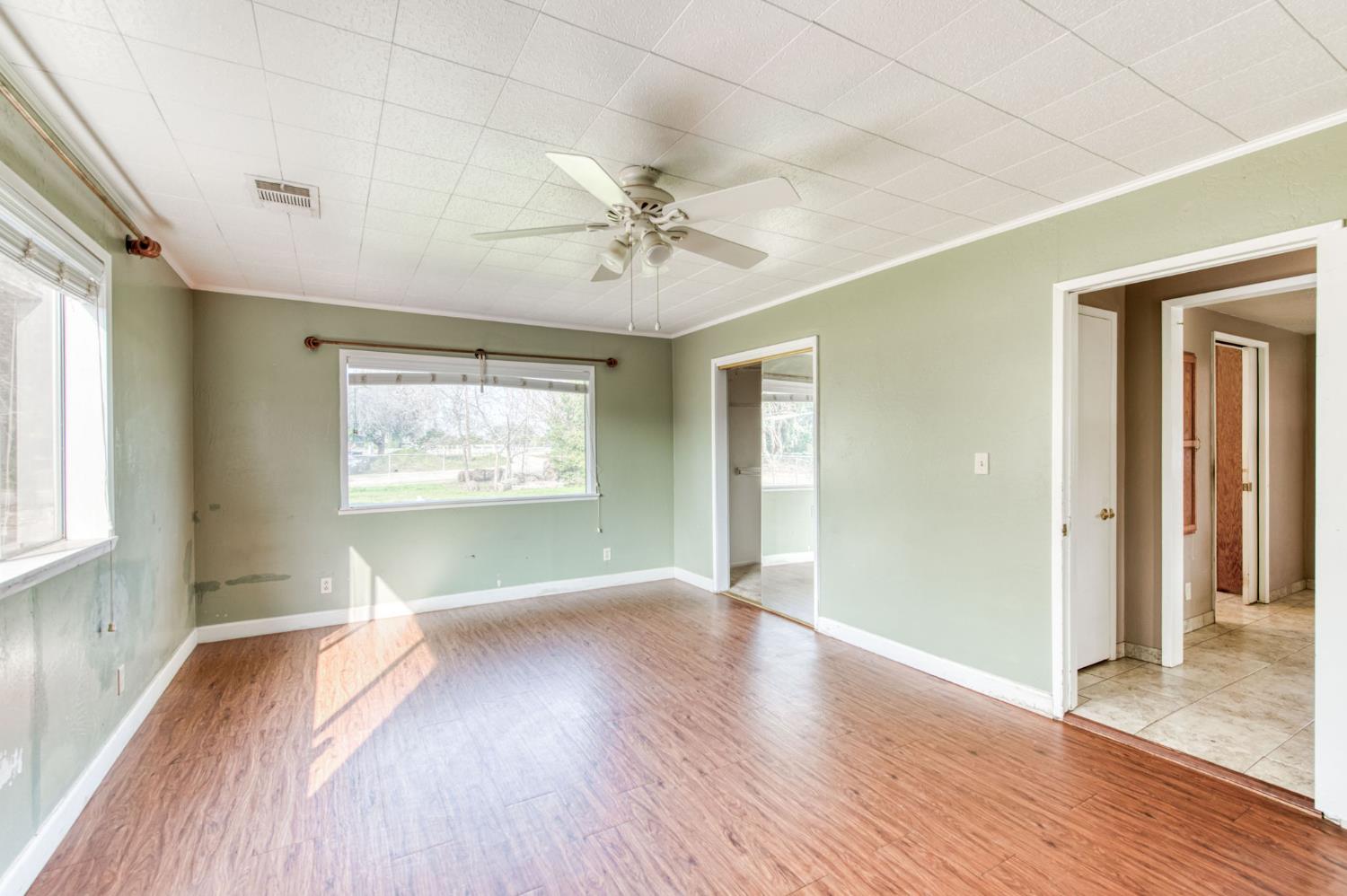 17281 E Belmont Ave, Sanger, CA 93657