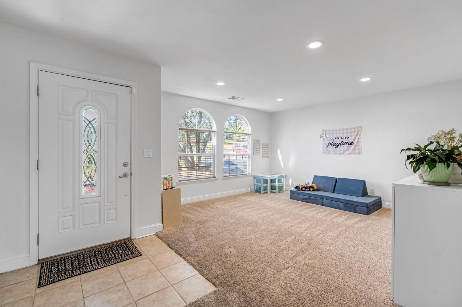 30535 Titan Dr, Coarsegold, CA 93614