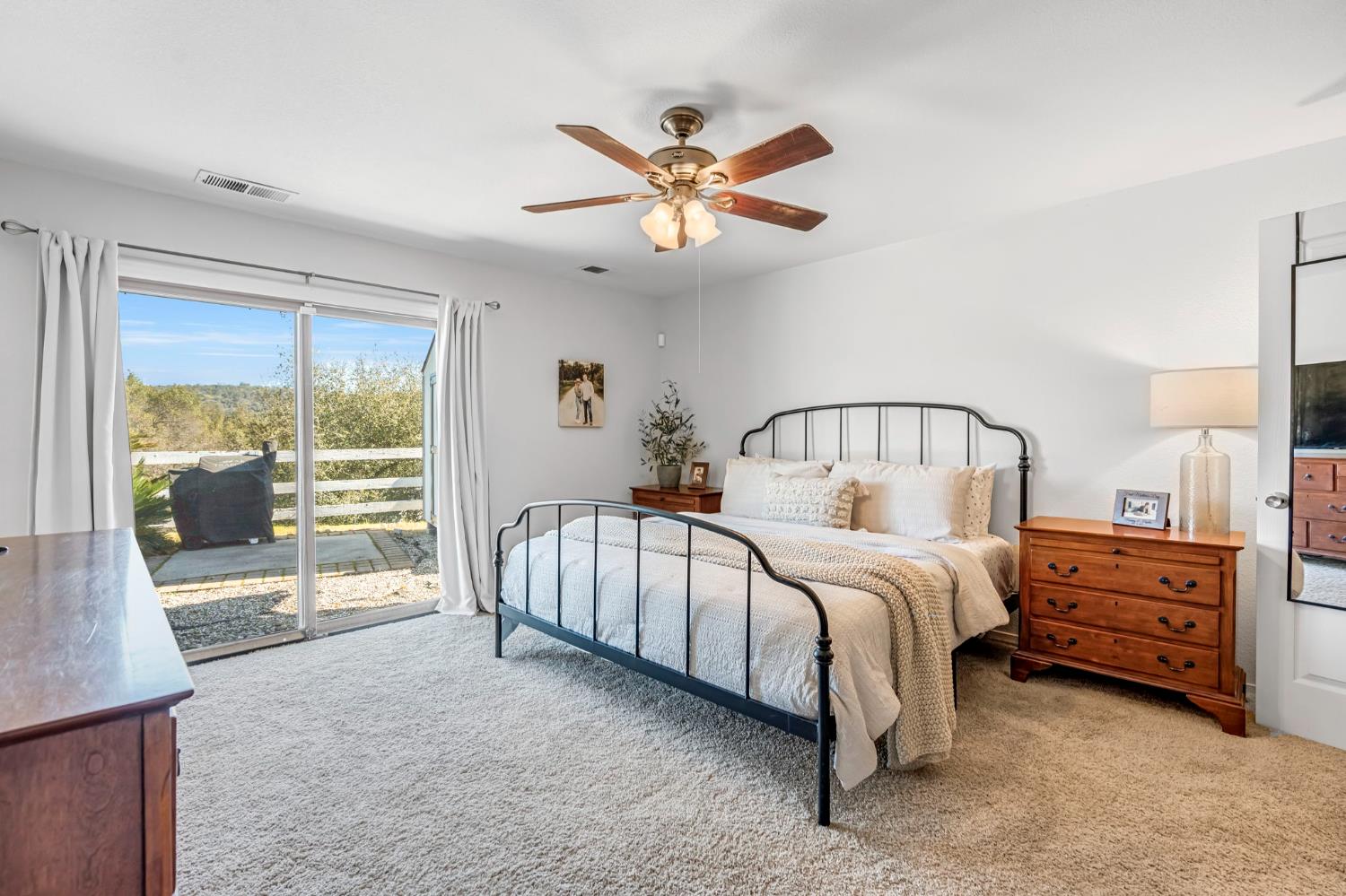 30535 Titan Dr, Coarsegold, CA 93614