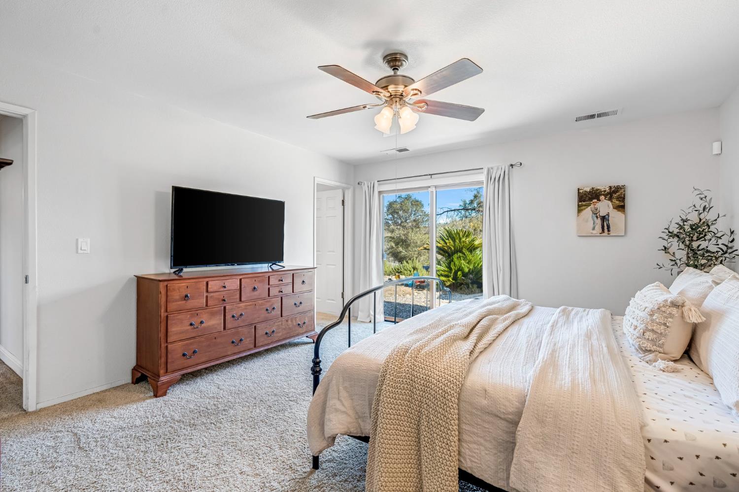 30535 Titan Dr, Coarsegold, CA 93614