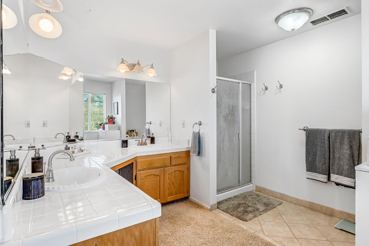 30535 Titan Dr, Coarsegold, CA 93614