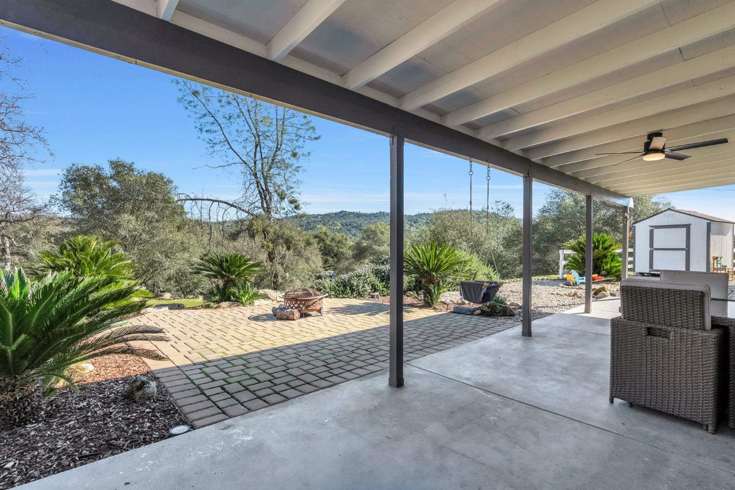 30535 Titan Dr, Coarsegold, CA 93614