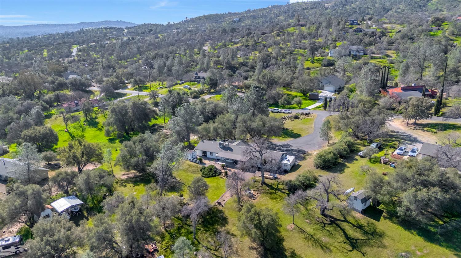 30535 Titan Dr, Coarsegold, CA 93614