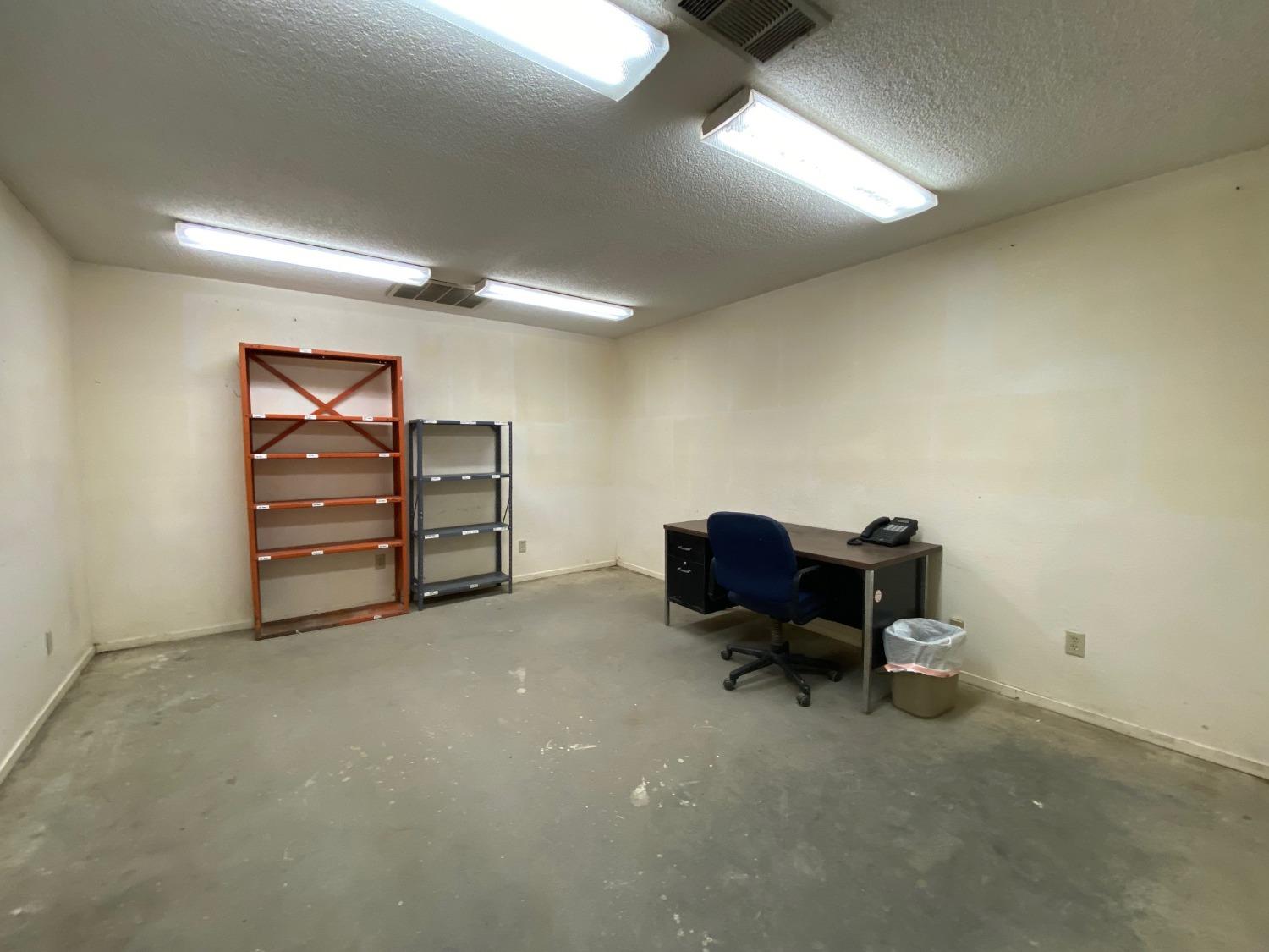 17001 S Derrick Ave, Cantua Creek, CA 93608