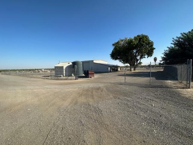 17001 S Derrick Ave, Cantua Creek, CA 93608