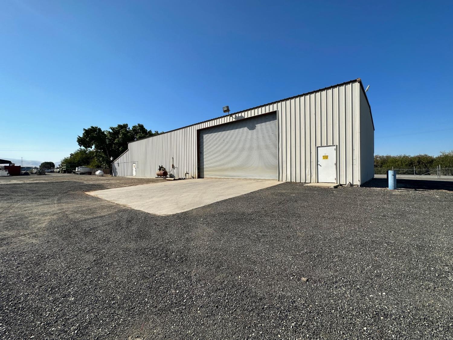 17001 S Derrick Ave, Cantua Creek, CA 93608