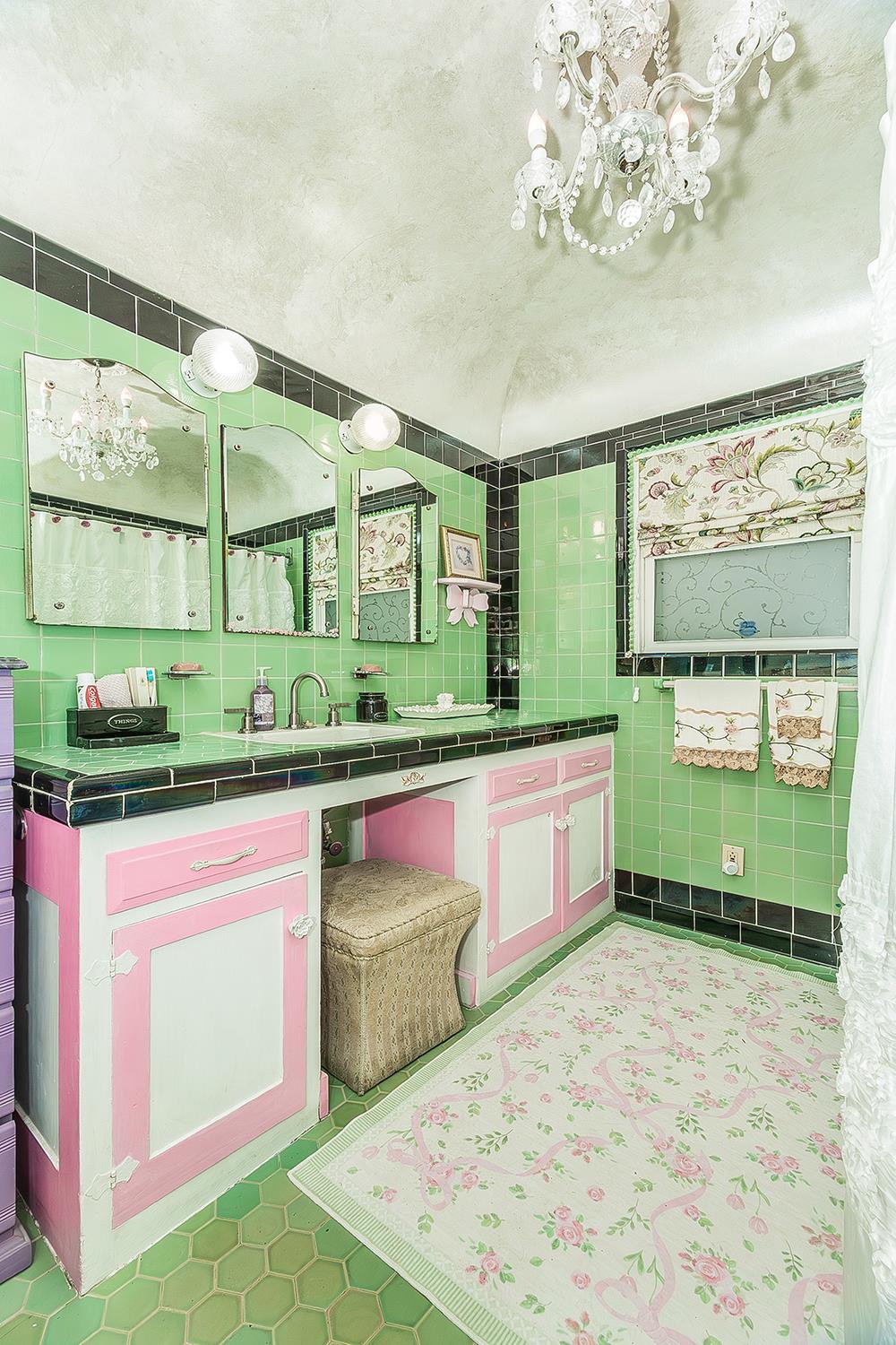 426 E Simpson Ave, Fresno, CA 93704