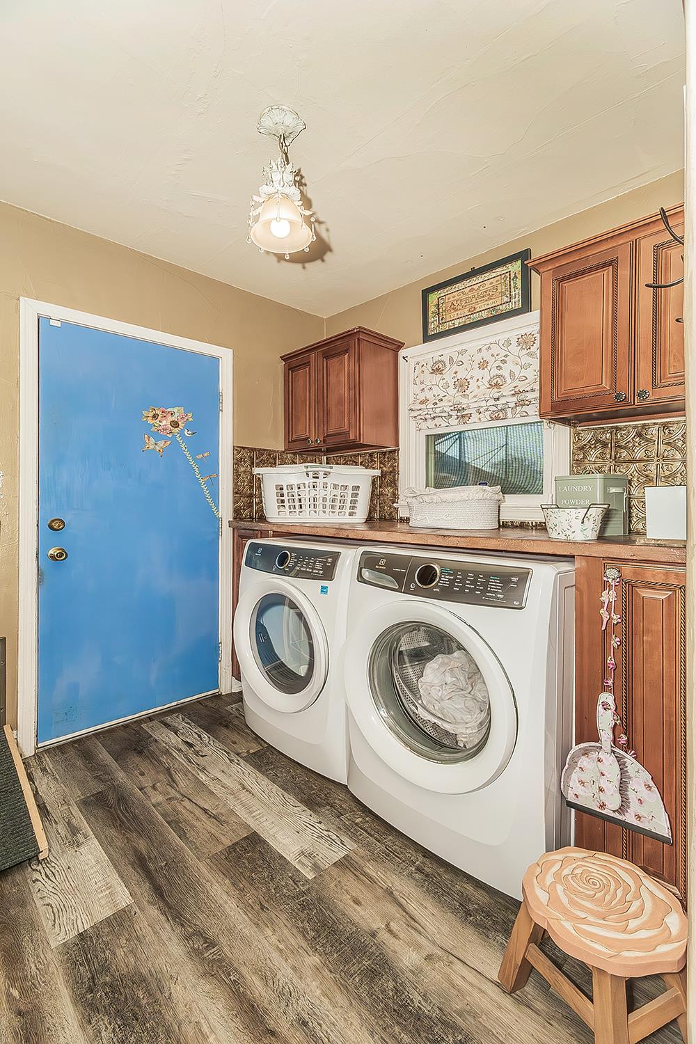 426 E Simpson Ave, Fresno, CA 93704