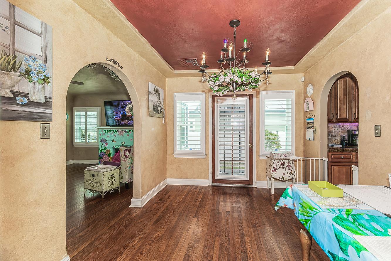 426 E Simpson Ave, Fresno, CA 93704