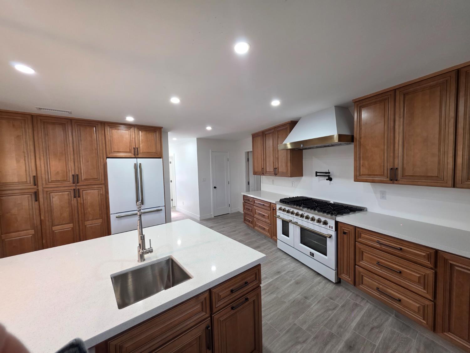 5454 E Butler Ave, Fresno, CA 93727