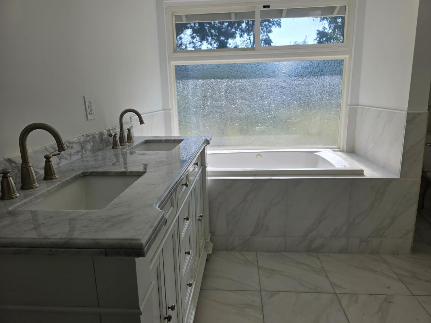 5454 E Butler Ave, Fresno, CA 93727