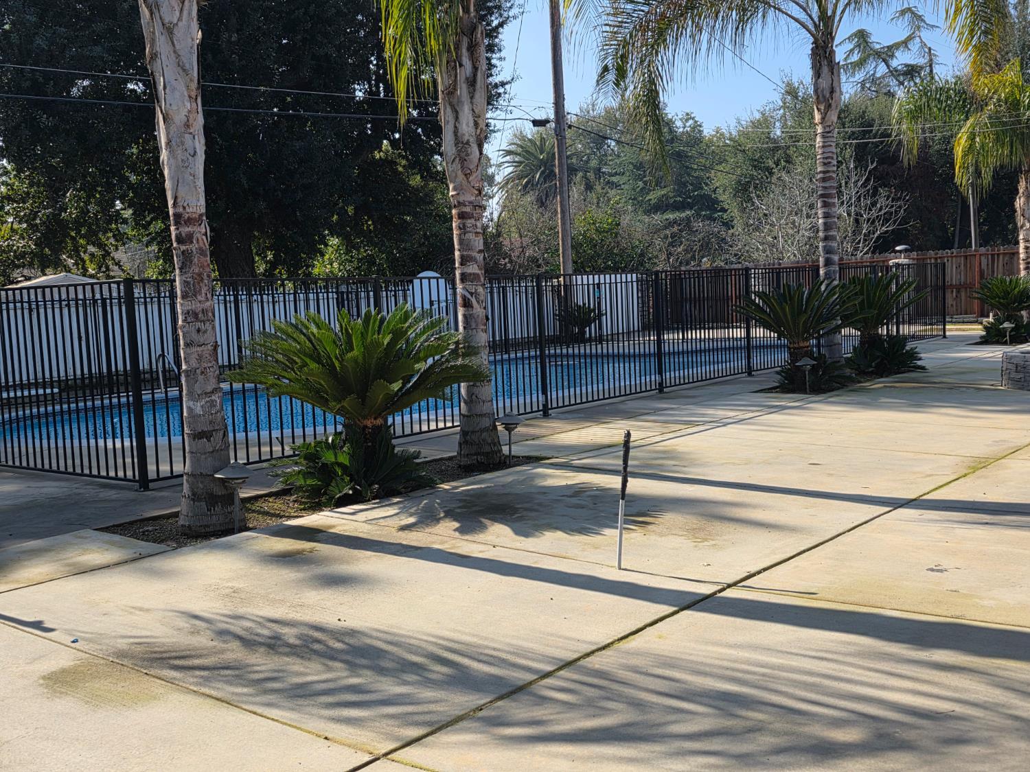 5454 E Butler Ave, Fresno, CA 93727