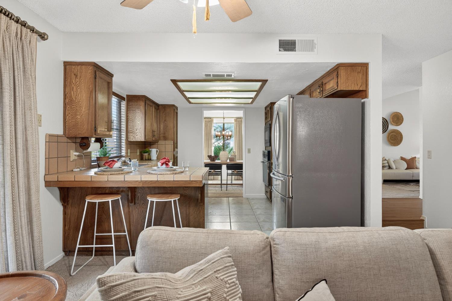 8020 N Angus St, Fresno, CA 93720