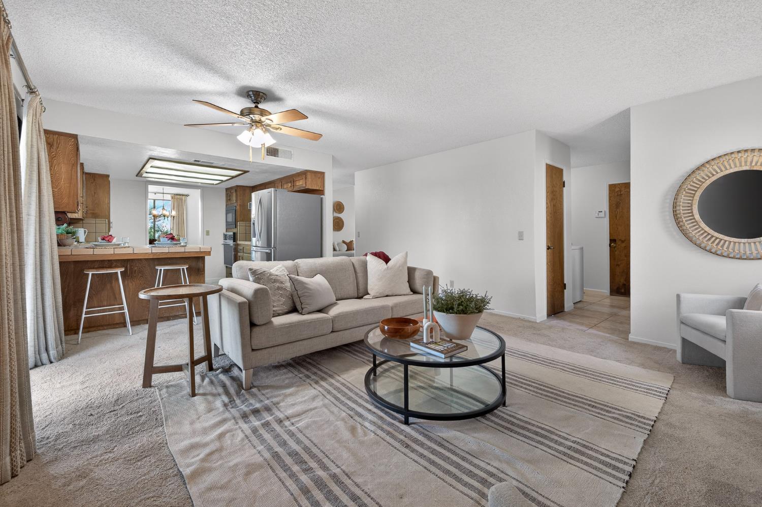 8020 N Angus St, Fresno, CA 93720