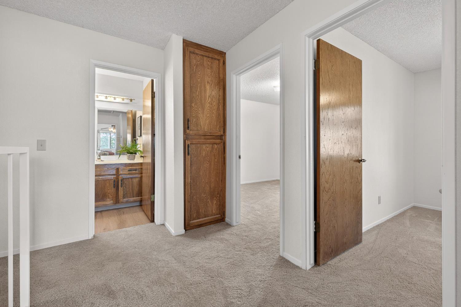 8020 N Angus St, Fresno, CA 93720