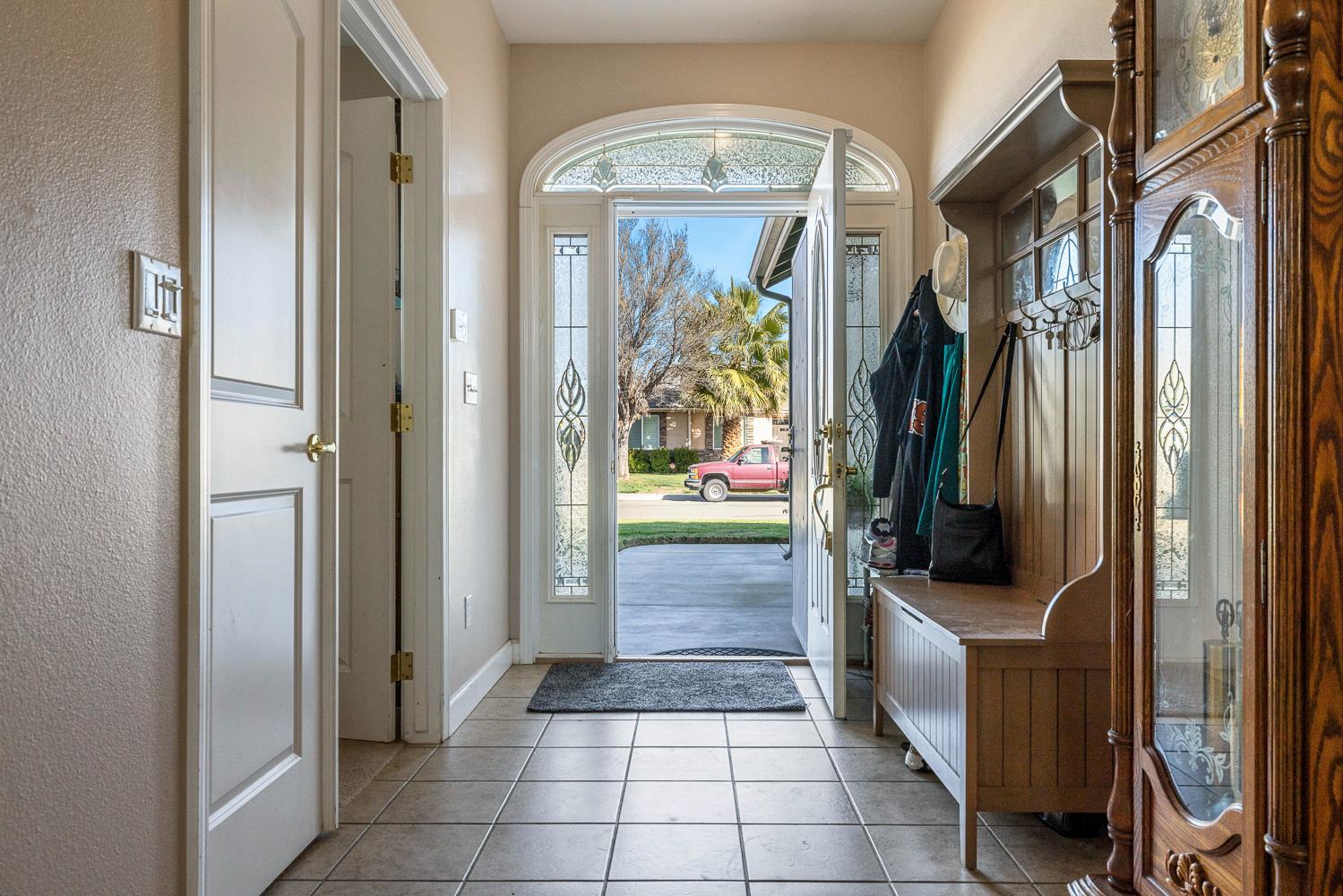 308 San Ramon, Coalinga, CA 93210