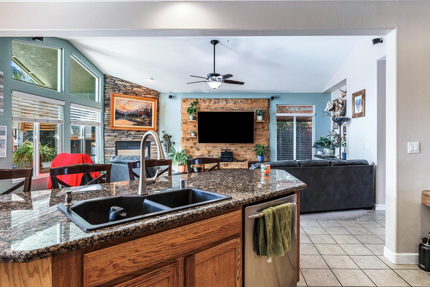 308 San Ramon, Coalinga, CA 93210