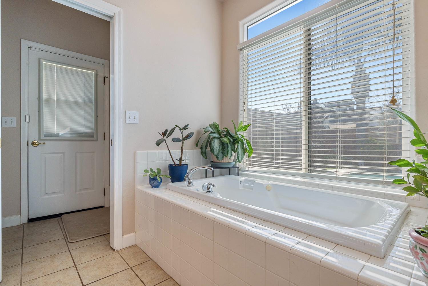 308 San Ramon, Coalinga, CA 93210