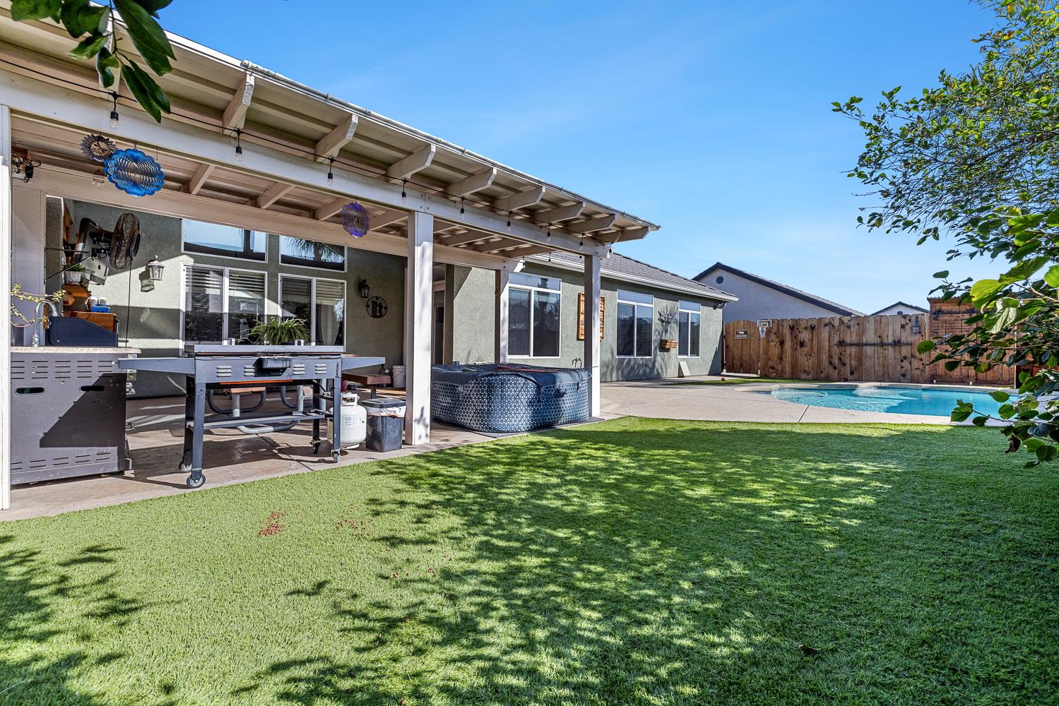 308 San Ramon, Coalinga, CA 93210