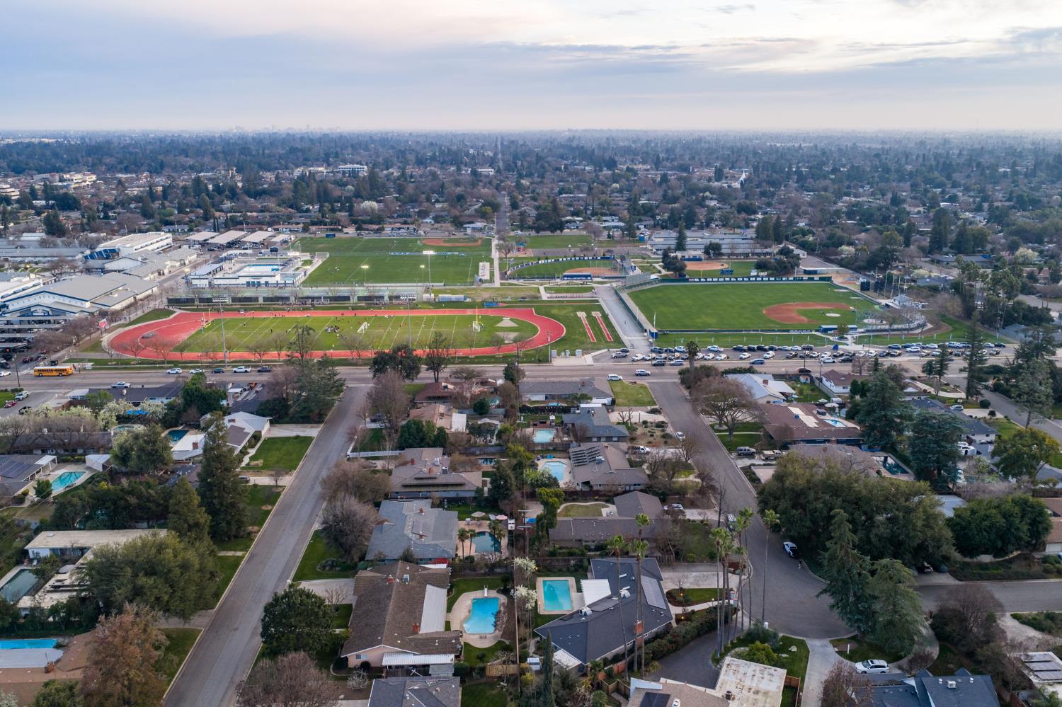 5662 N Thorne Ave, Fresno, CA 93711