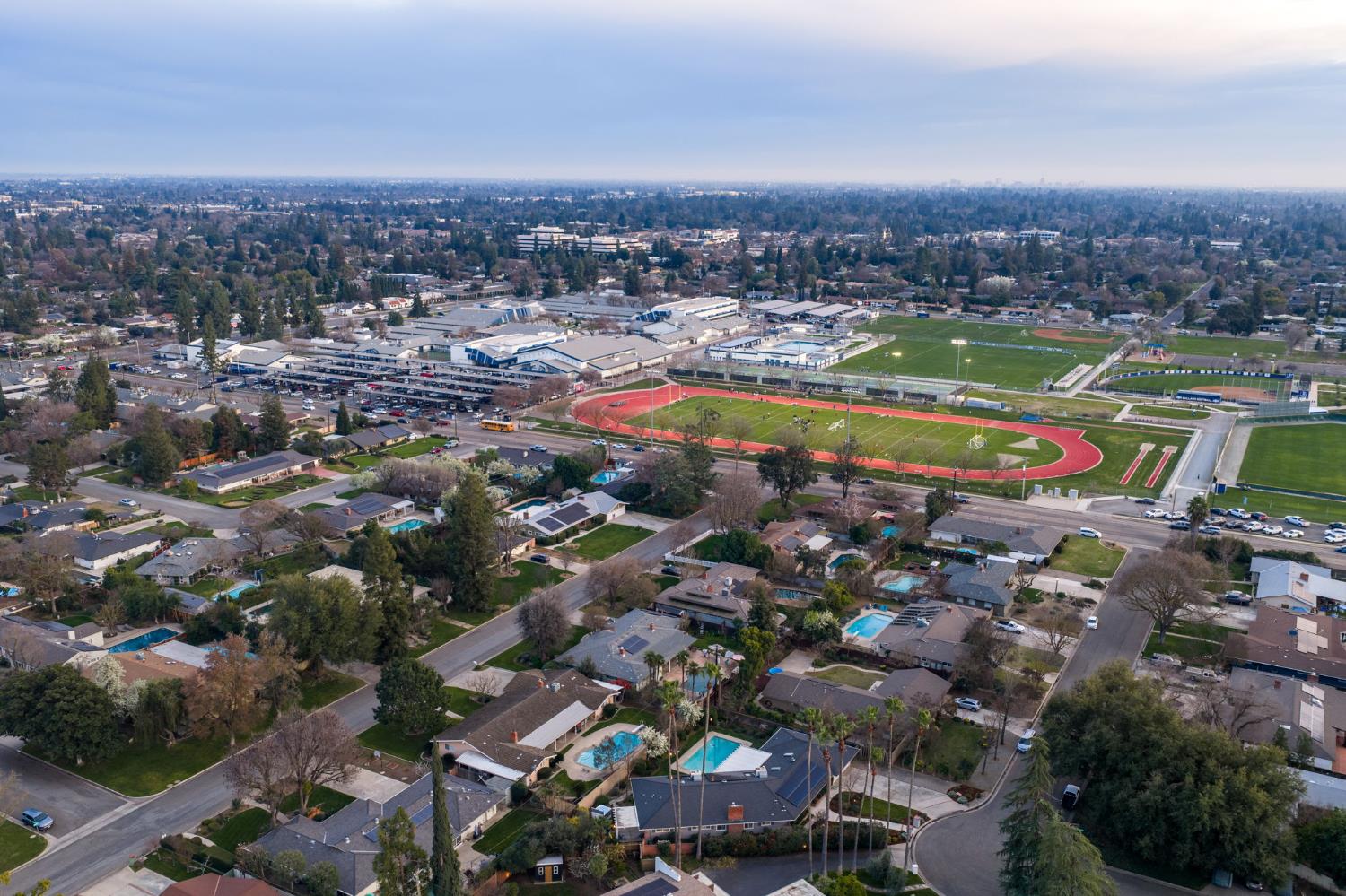 5662 N Thorne Ave, Fresno, CA 93711