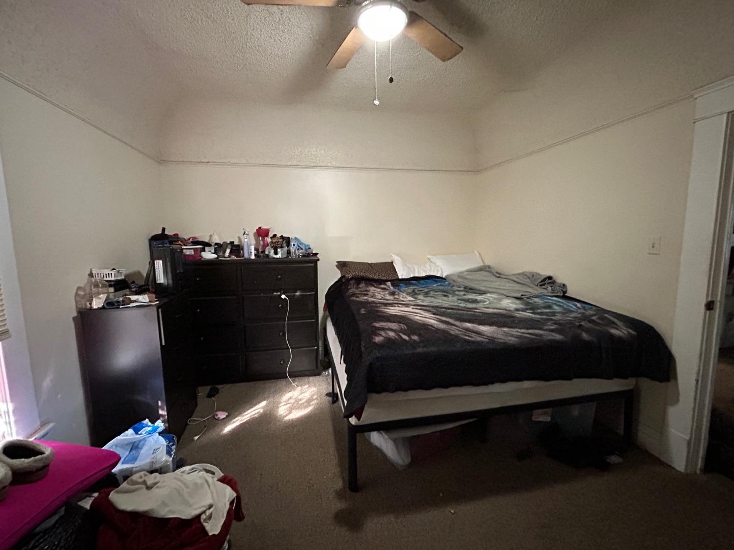 2226 Arrants St, Selma, CA 93662