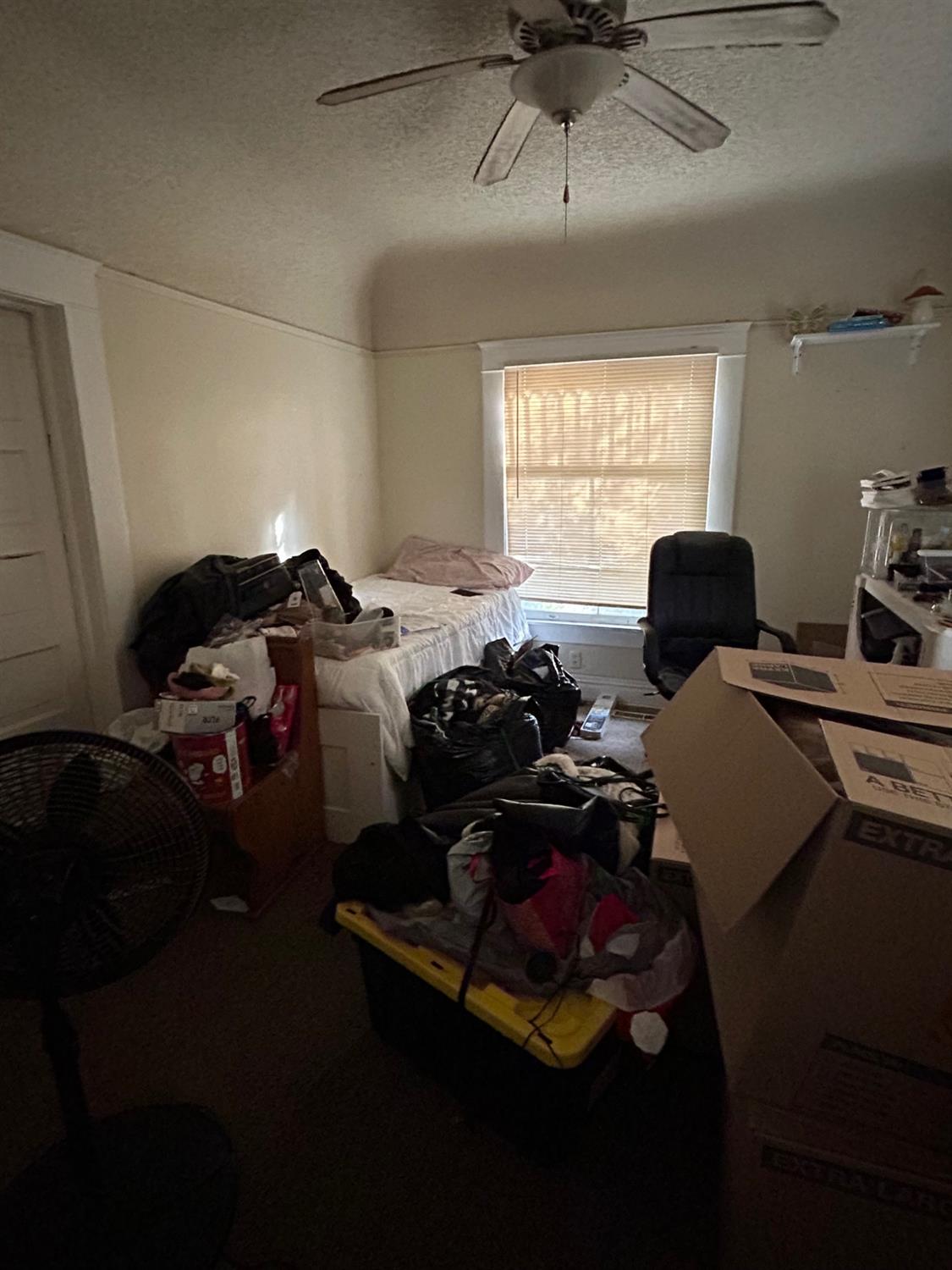 2226 Arrants St, Selma, CA 93662