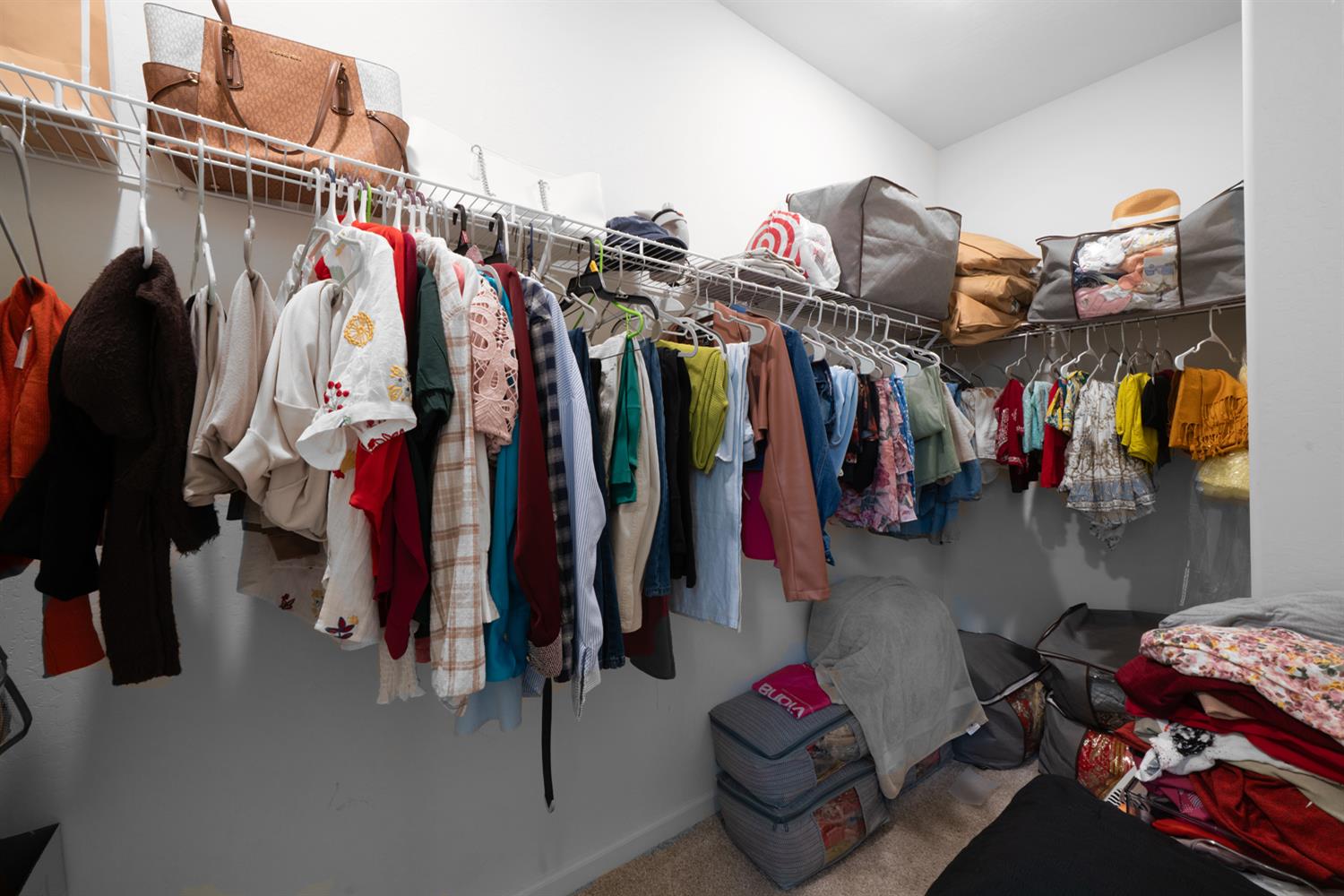 6552 E Huffman Ave, Fresno, CA 93727