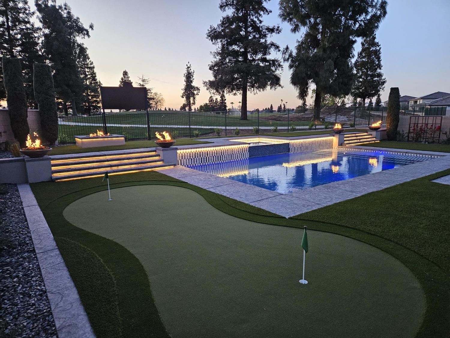 11417 N Portofino Dr, Fresno, CA 93730