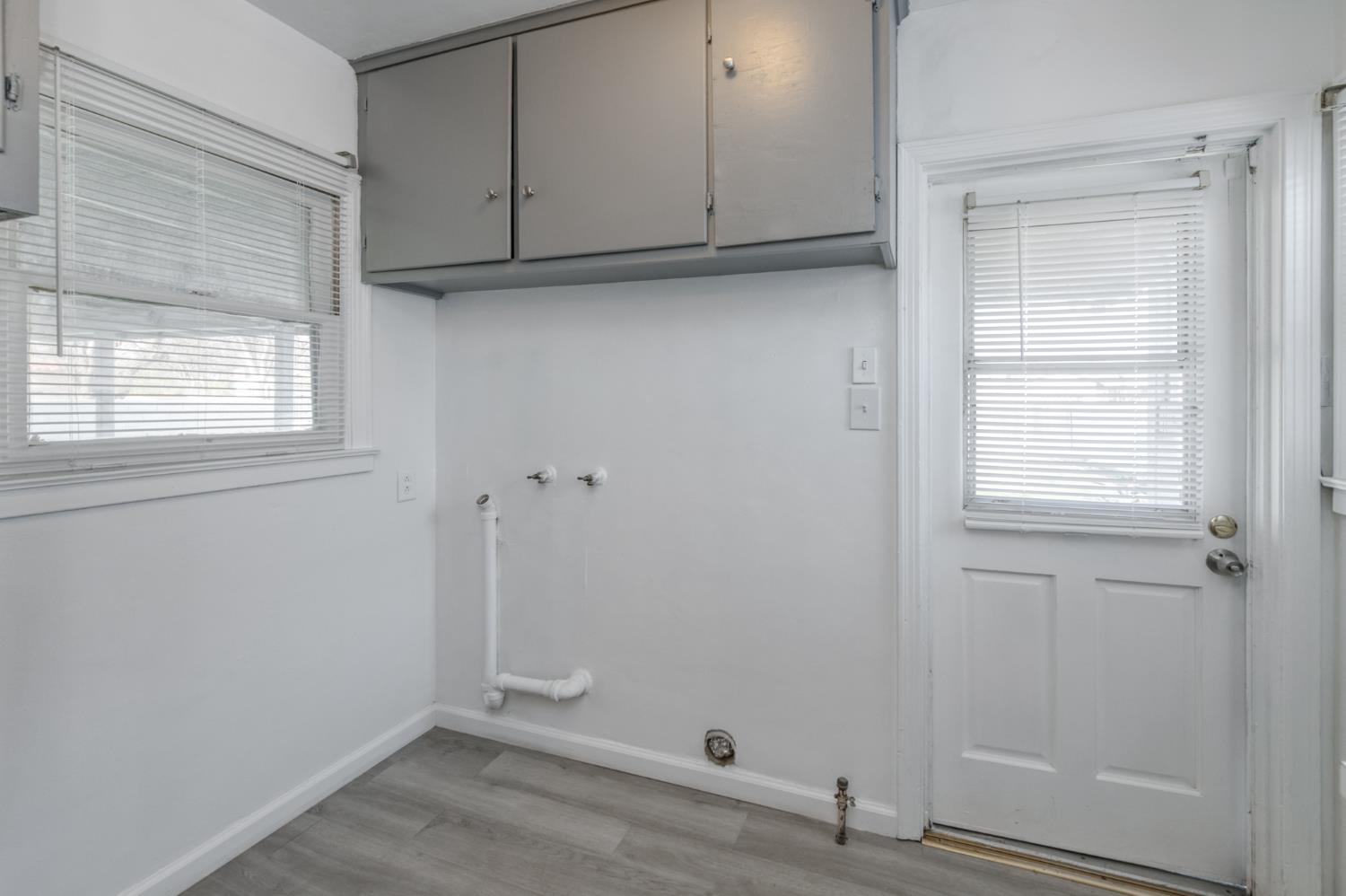 2901 E Princeton Ave, Fresno, CA 93703