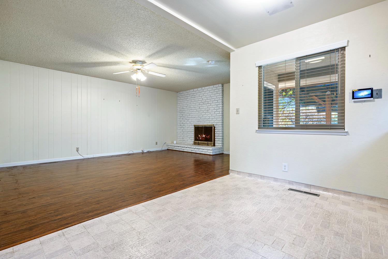 6647 N Anna St, Fresno, CA 93710