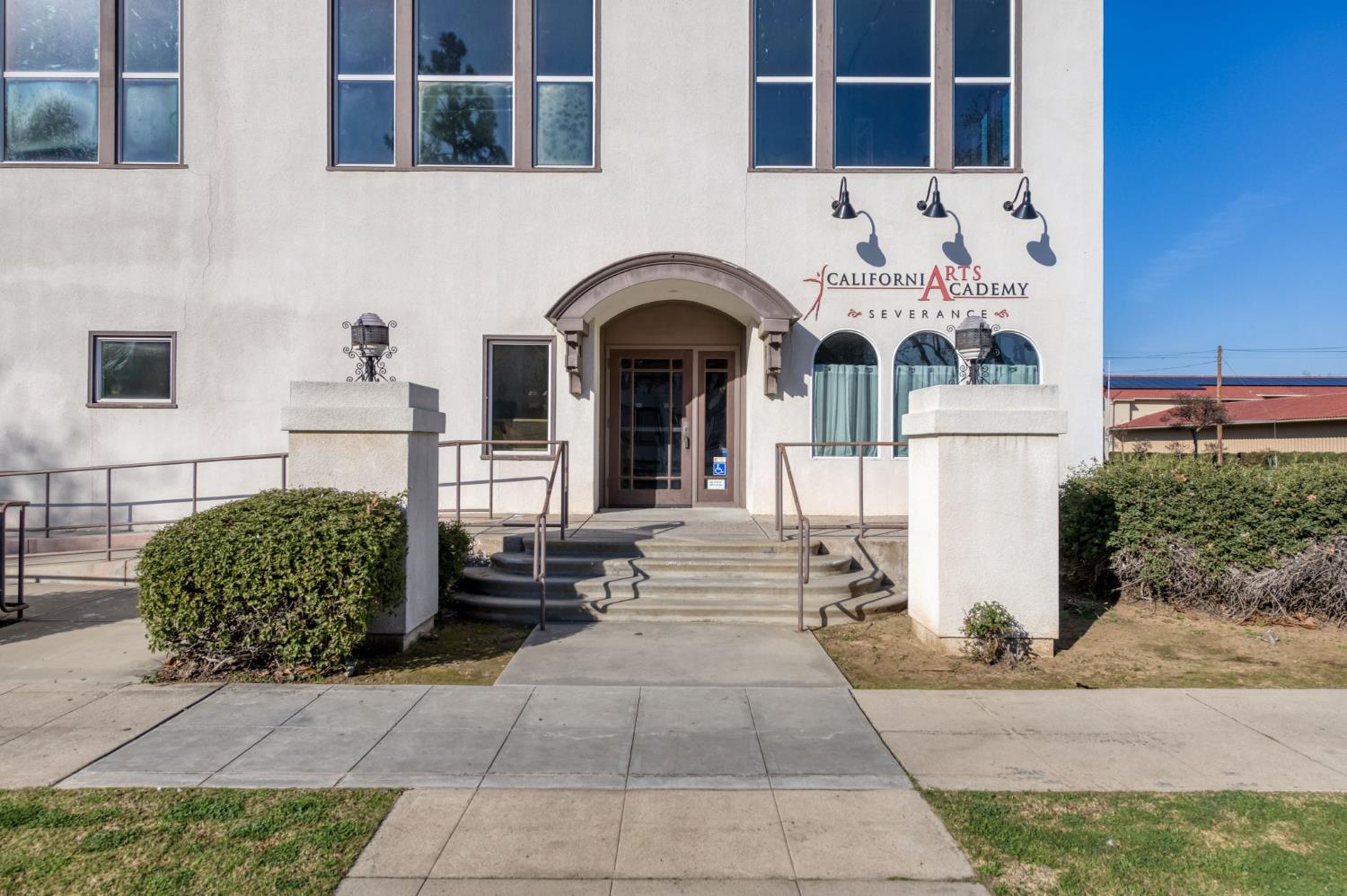 1401 N Wishon Ave, Fresno, CA 93728