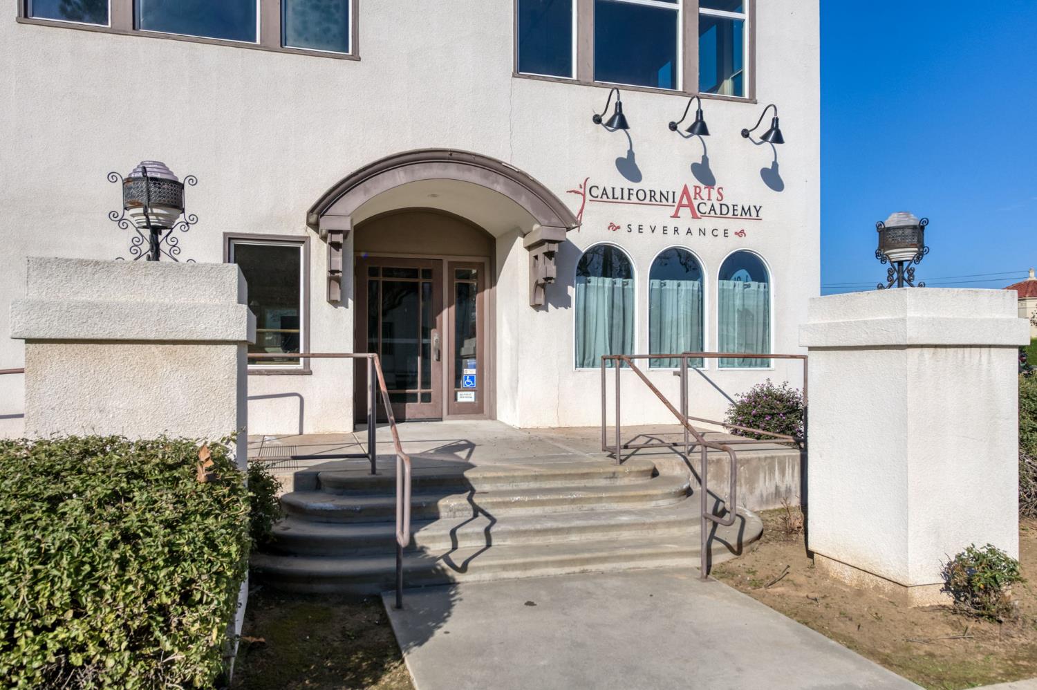 1401 N Wishon Ave, Fresno, CA 93728