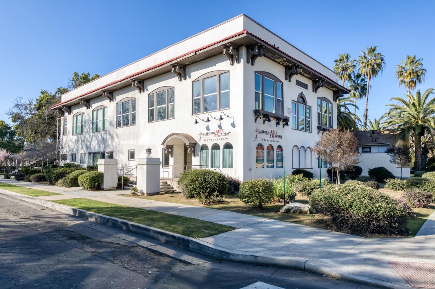 1401 N Wishon Ave, Fresno, CA 93728