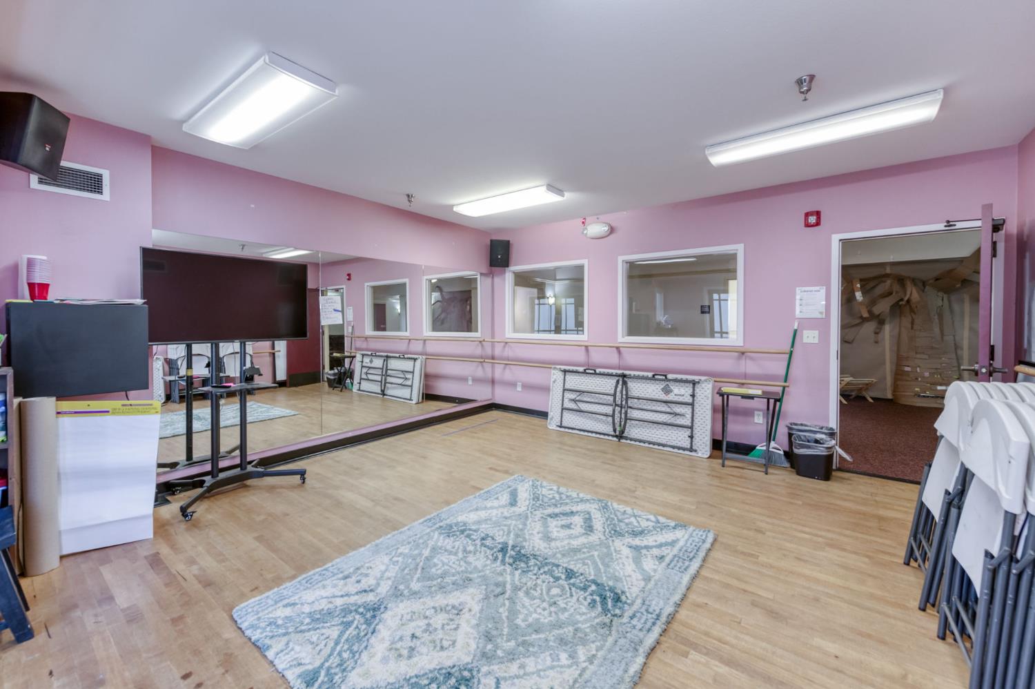 1401 N Wishon Ave, Fresno, CA 93728