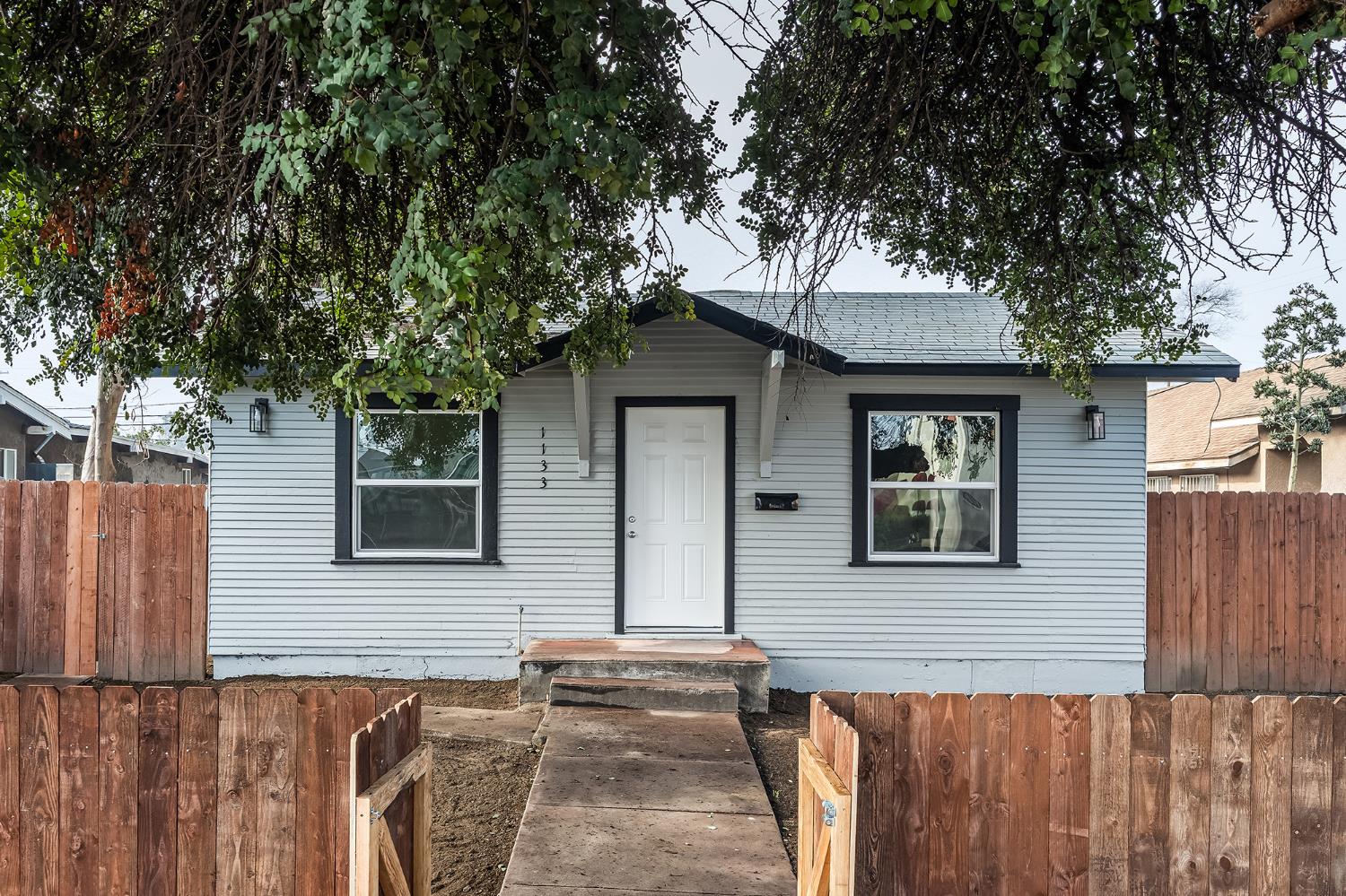 1133 A St, Fresno, CA 93706