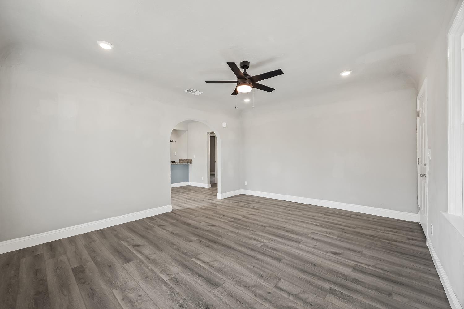 1133 A St, Fresno, CA 93706